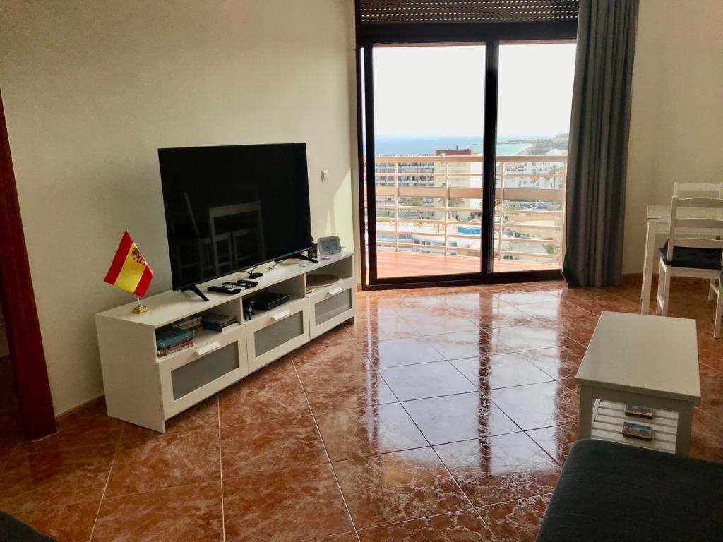 La Roca-mediterraneo Views, 8th Floor-new Kitchen- Pool- Parking-air Conditioning, Ceiling Fans & Free Wifi Appartamento Torremolinos