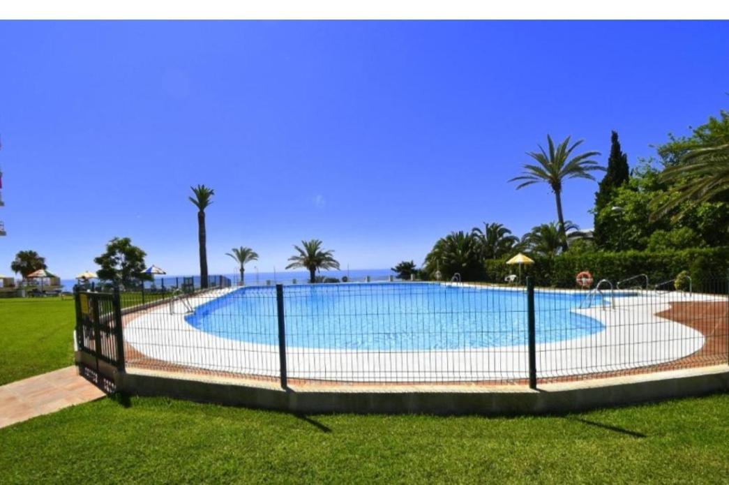 La Roca-mediterraneo Views, 8th Floor-new Kitchen- Pool- Parking-air Conditioning, Ceiling Fans & Free Wifi Appartamento Torremolinos